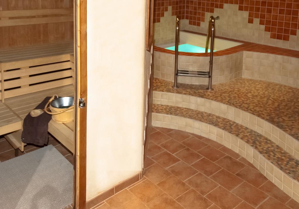 Landhotel Altes Pfarrhaus Kindelbrueck Экстерьер фото