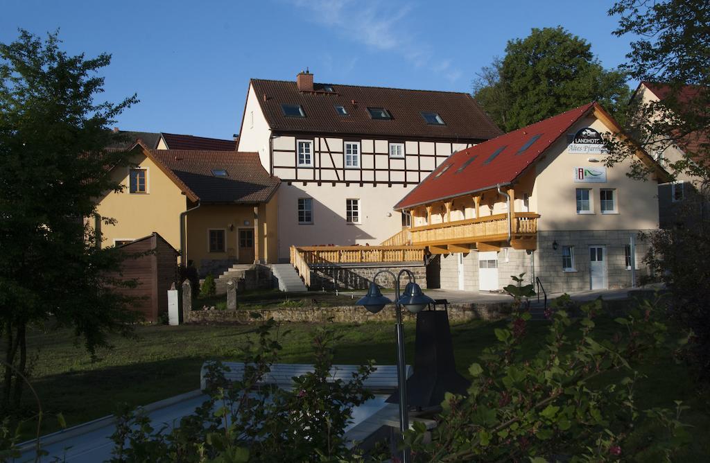 Landhotel Altes Pfarrhaus Kindelbrueck Экстерьер фото